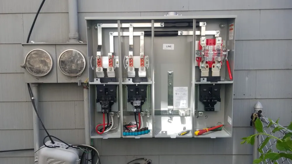 Slide of Daaboul Electrical