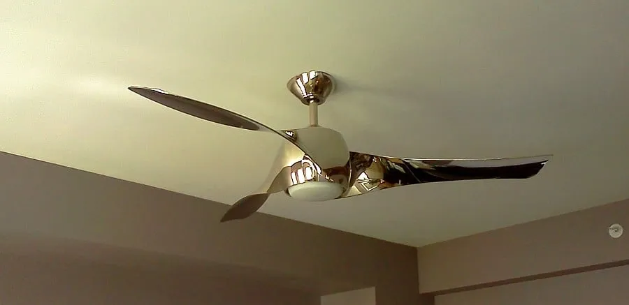 Slide of Dacia Electric