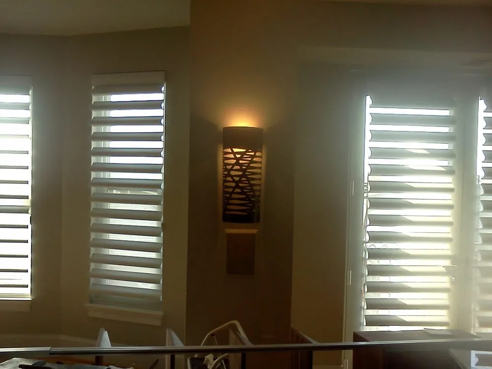 Slide of Dacia Electric