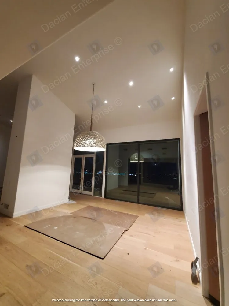 Slide of Dacian Enterprise