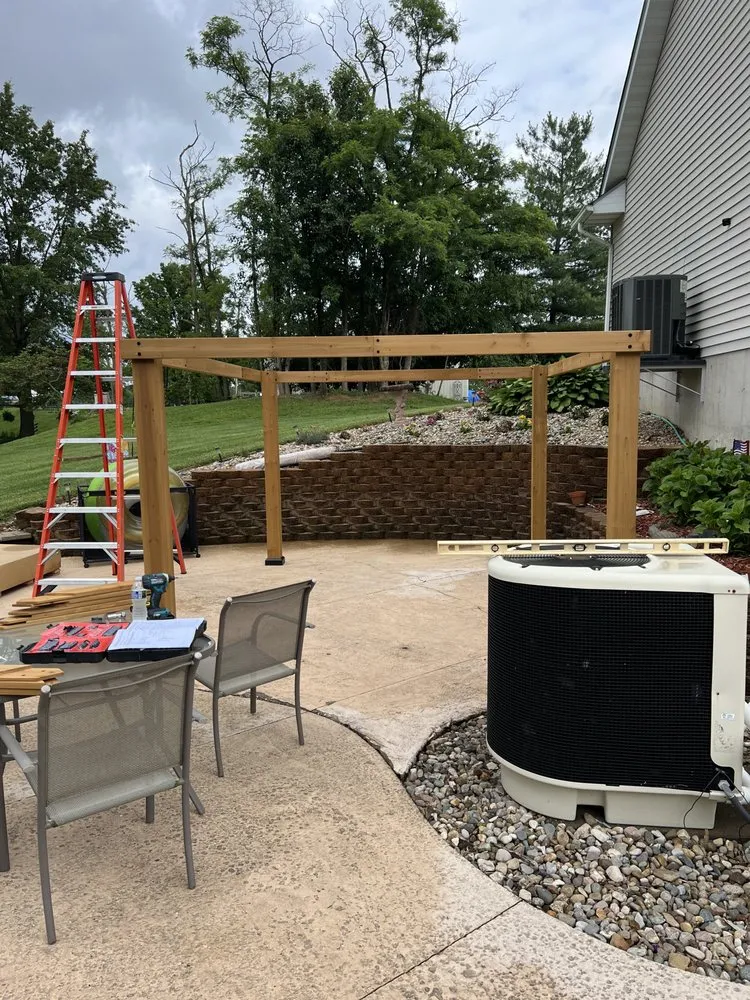 Slide of Dads Handyman Service Of Alton