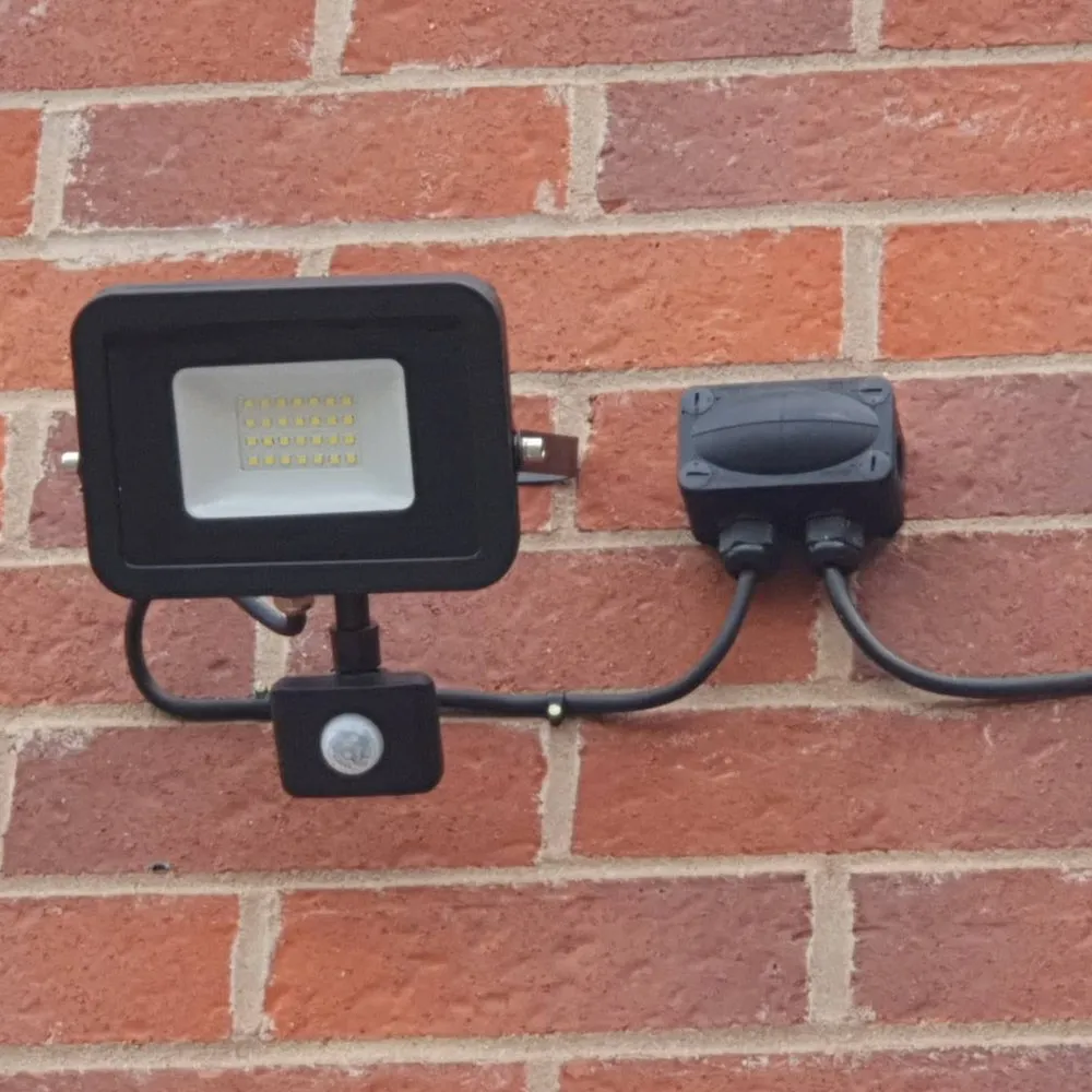 Slide of Daft 24 Hour Electrician