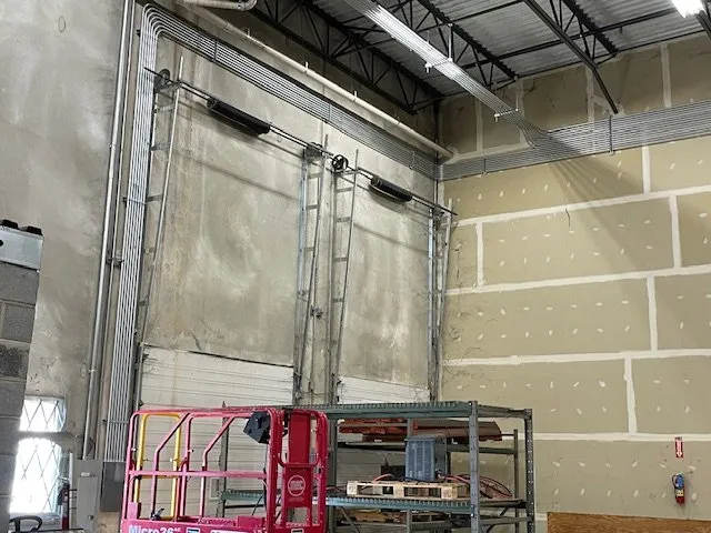 Slide of Dago Electric