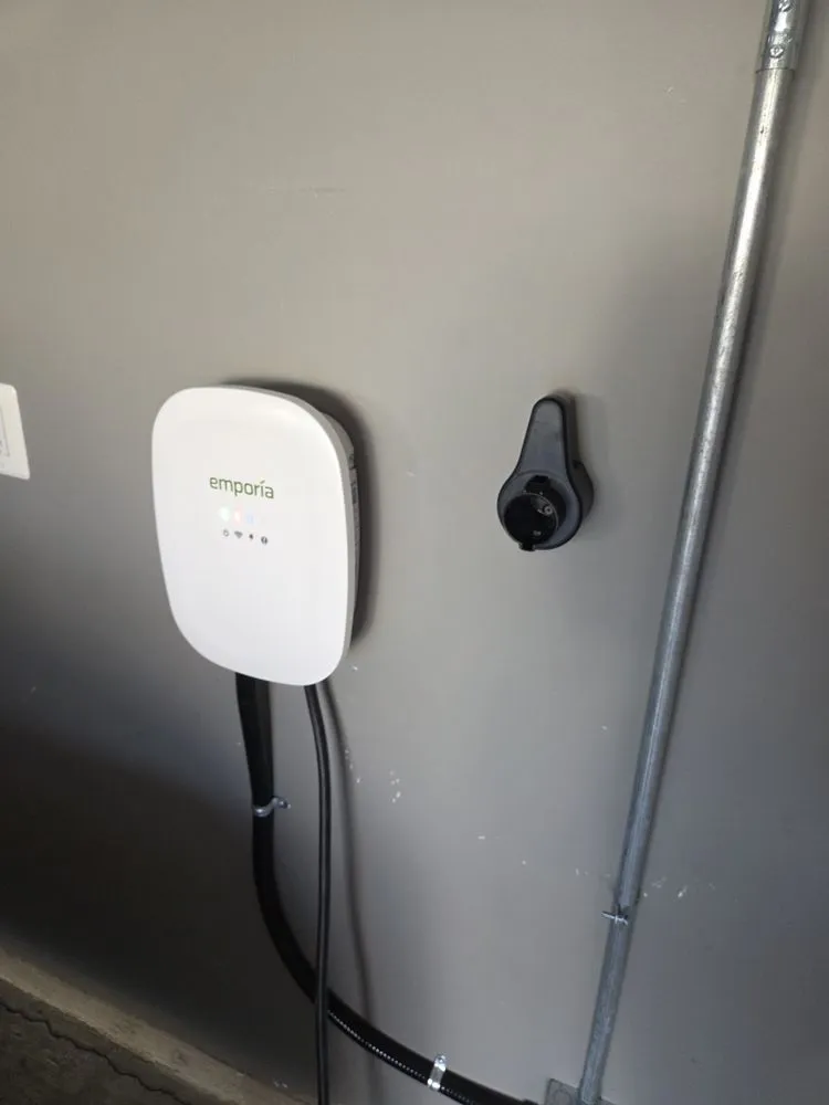 Emergency electrical service for homes in emergency electrical service,  by 