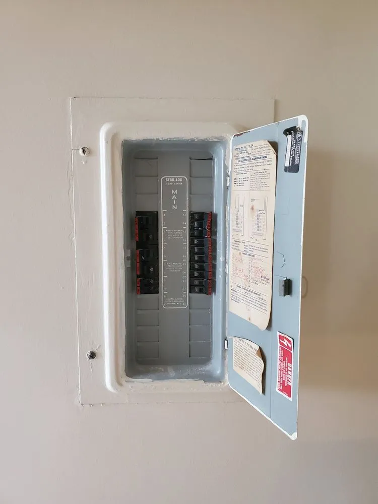 Slide of Dahan Electric