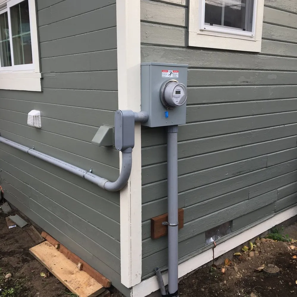 Slide of Daines Electrical Service