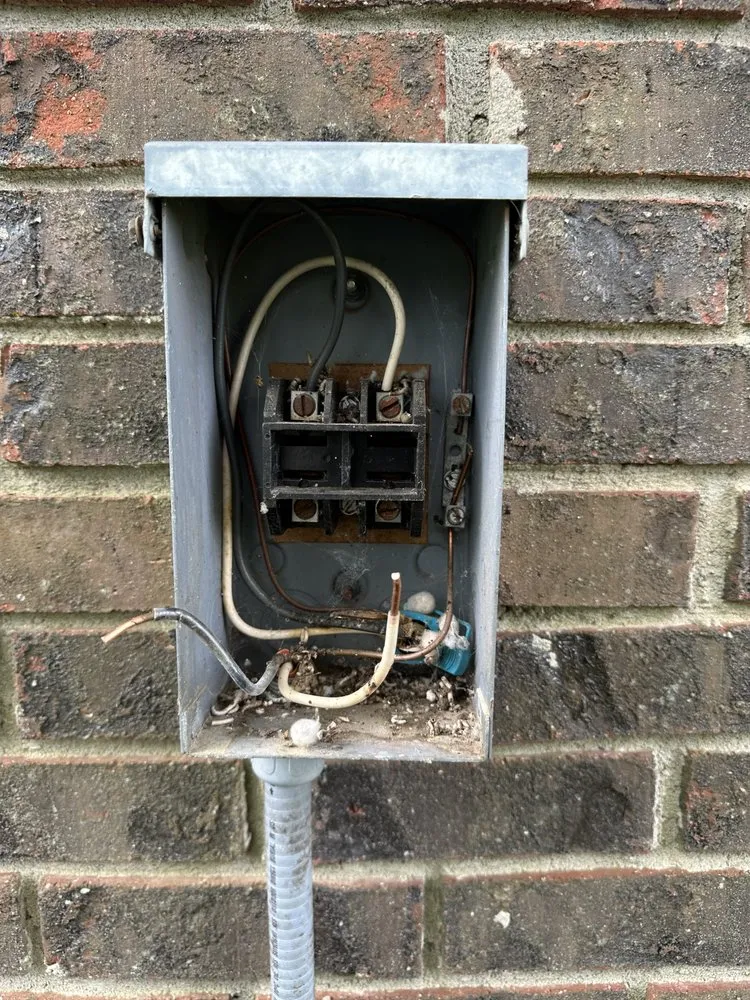 Slide of DAK Electrical