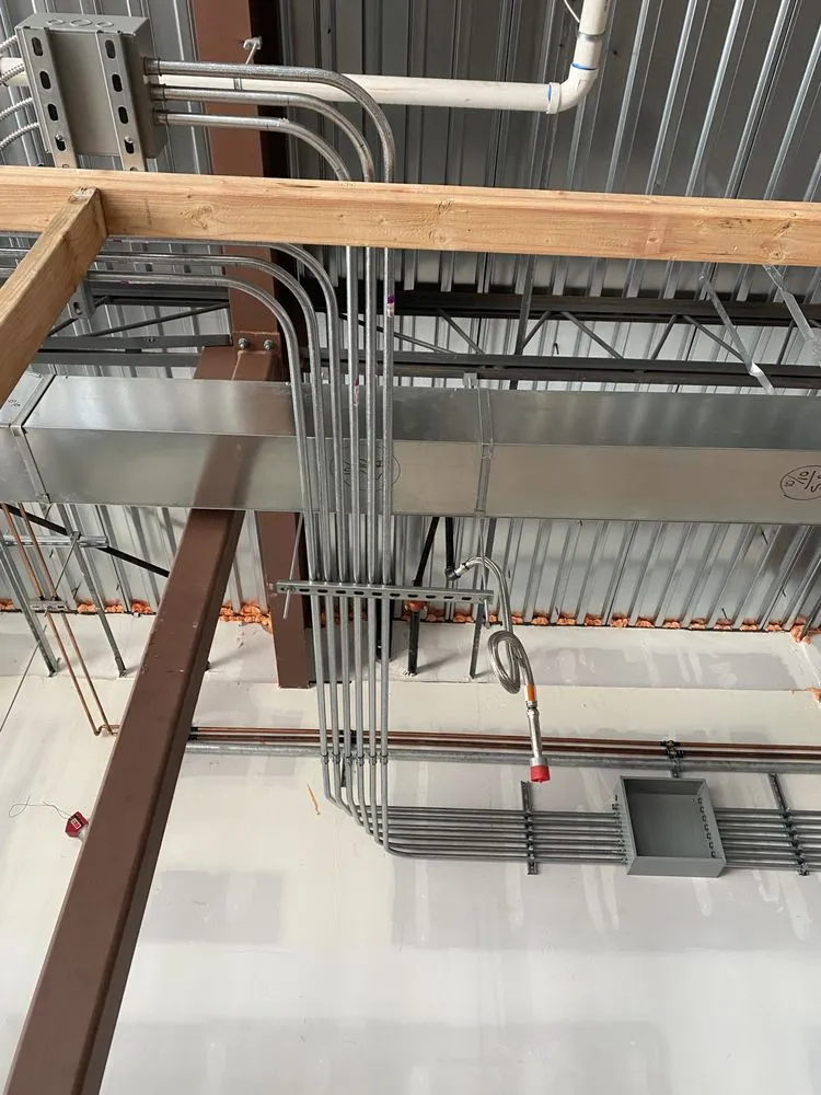 Slide of DaKine Electric