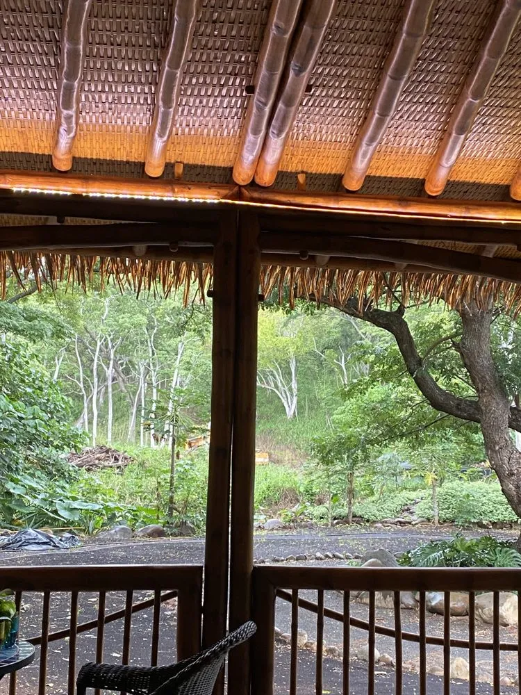 Slide of DaKine Electric