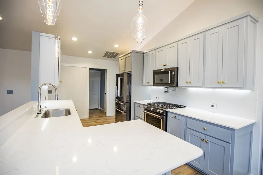 Slide of Dale Electrical Services