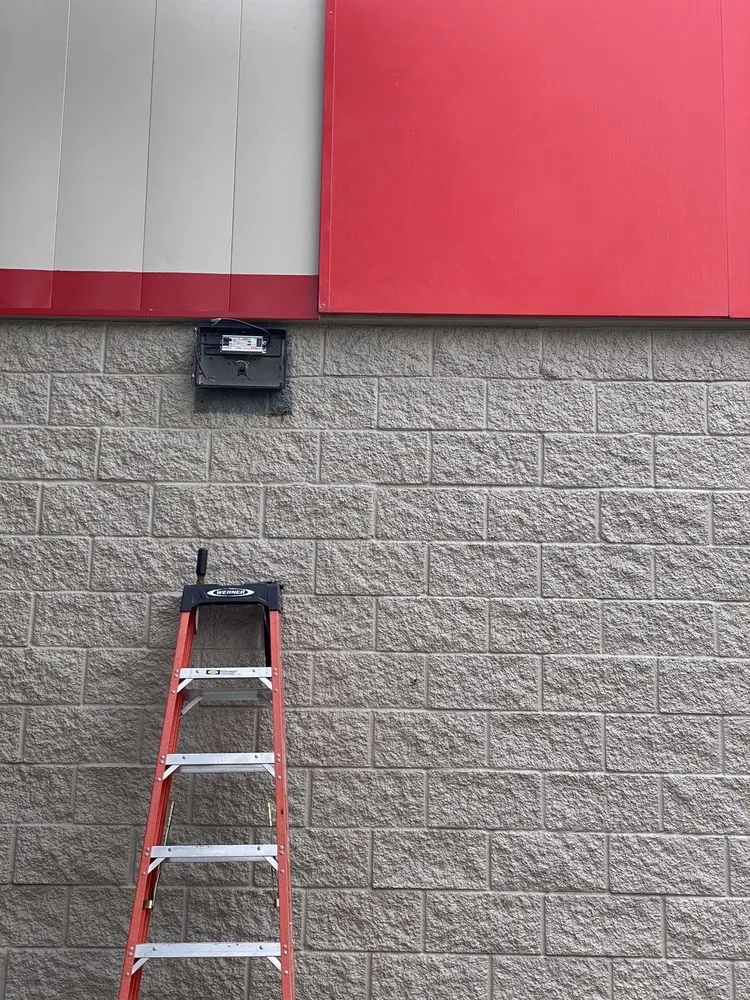 Emergency outlet and switch repair service in Perkinston, MS - Dale’s Electric