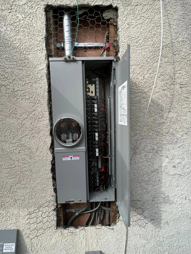 Slide of Dallas Certified Electrician