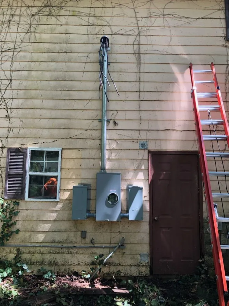 Slide of Dalton Electrical Services