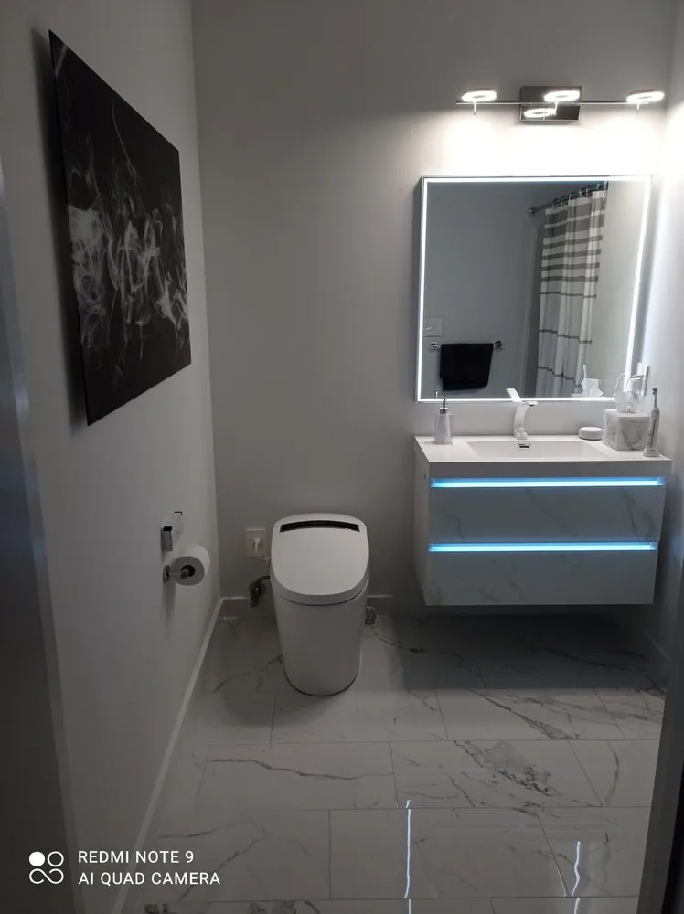 Slide of Damian Handyman General contractor