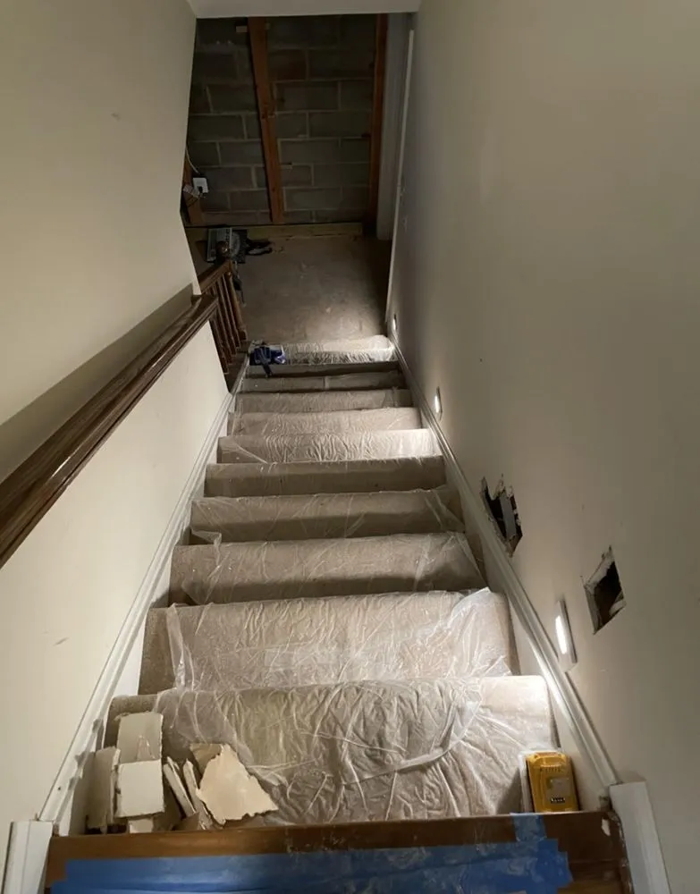 Slide of Dan Ellis Home Services