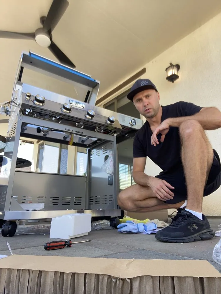 Slide of Dan Handyman