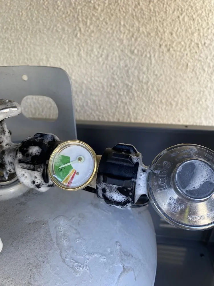 Slide of Dan Handyman