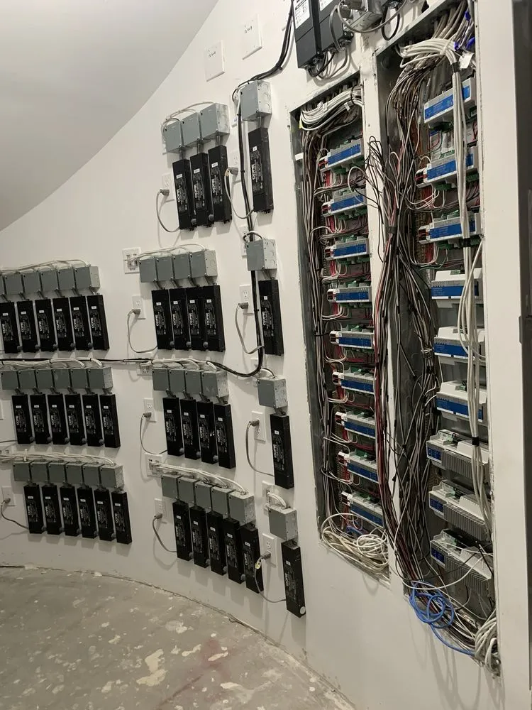 Slide of Dan Richards Electric