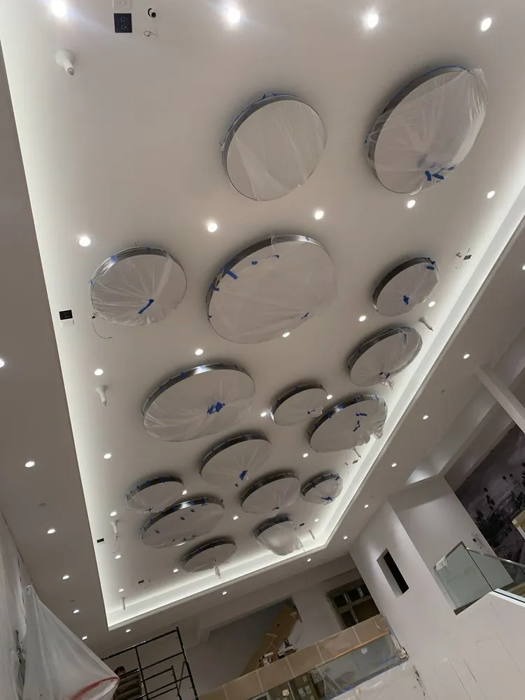 Slide of Dan Richards Electric