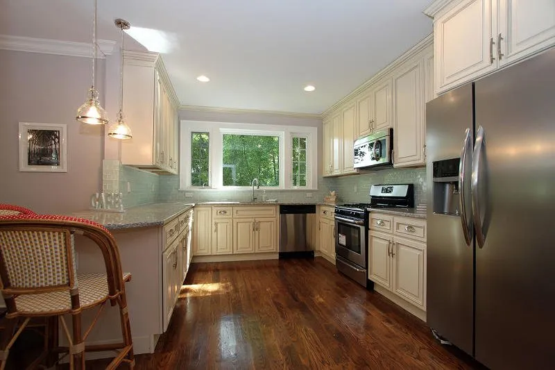 Slide of Dana Electric