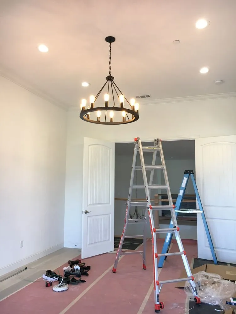 Slide of Dang Electrical Services