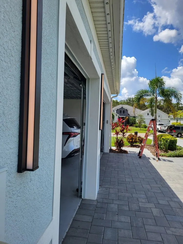 Slide of Daniel Aguirre