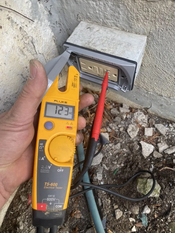 Trusted emergency electrical service experts serving , - Daniel Building Services