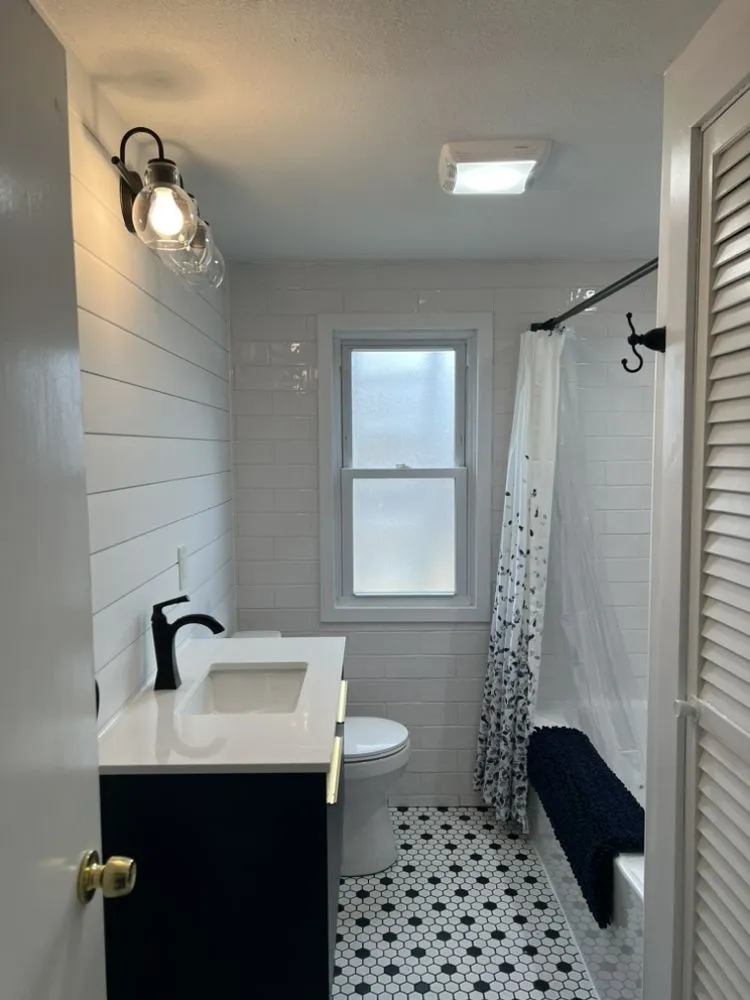 Slide of Daniel Coelho Electrician