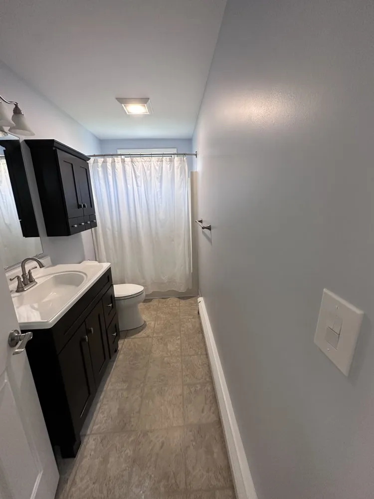 Slide of Daniel Sinclair Electrician