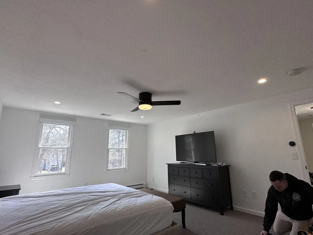 Slide of Daniel Sinclair Electrician