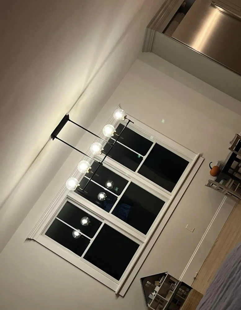 Slide of Daniel Sinclair Electrician