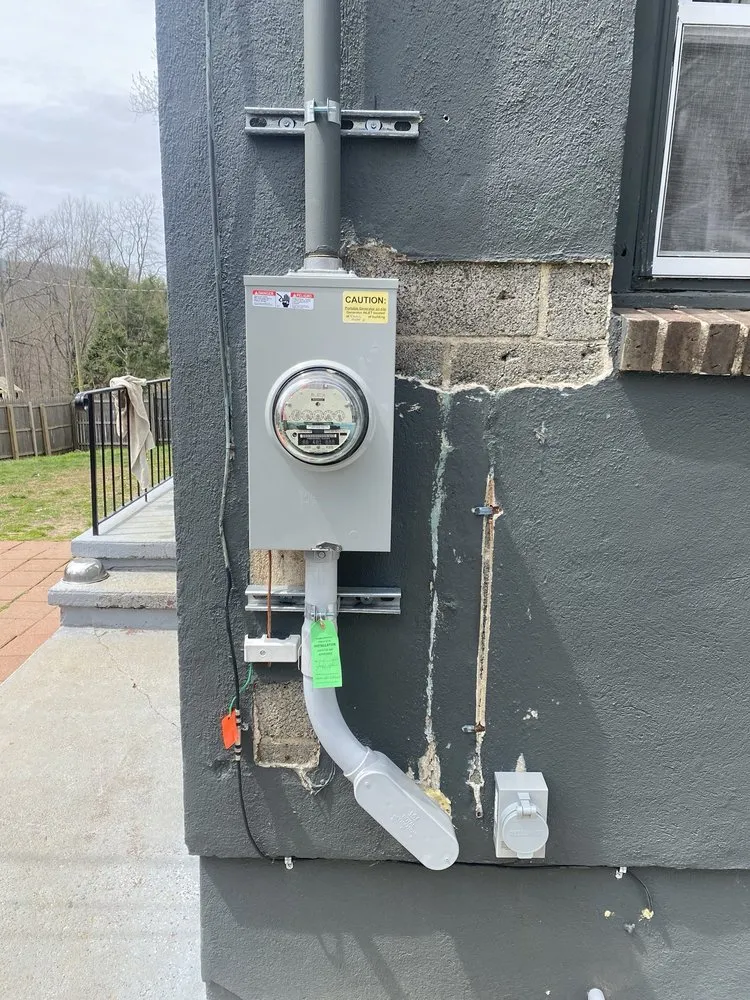 Slide of Daniel Stevenson Electrical Contractor