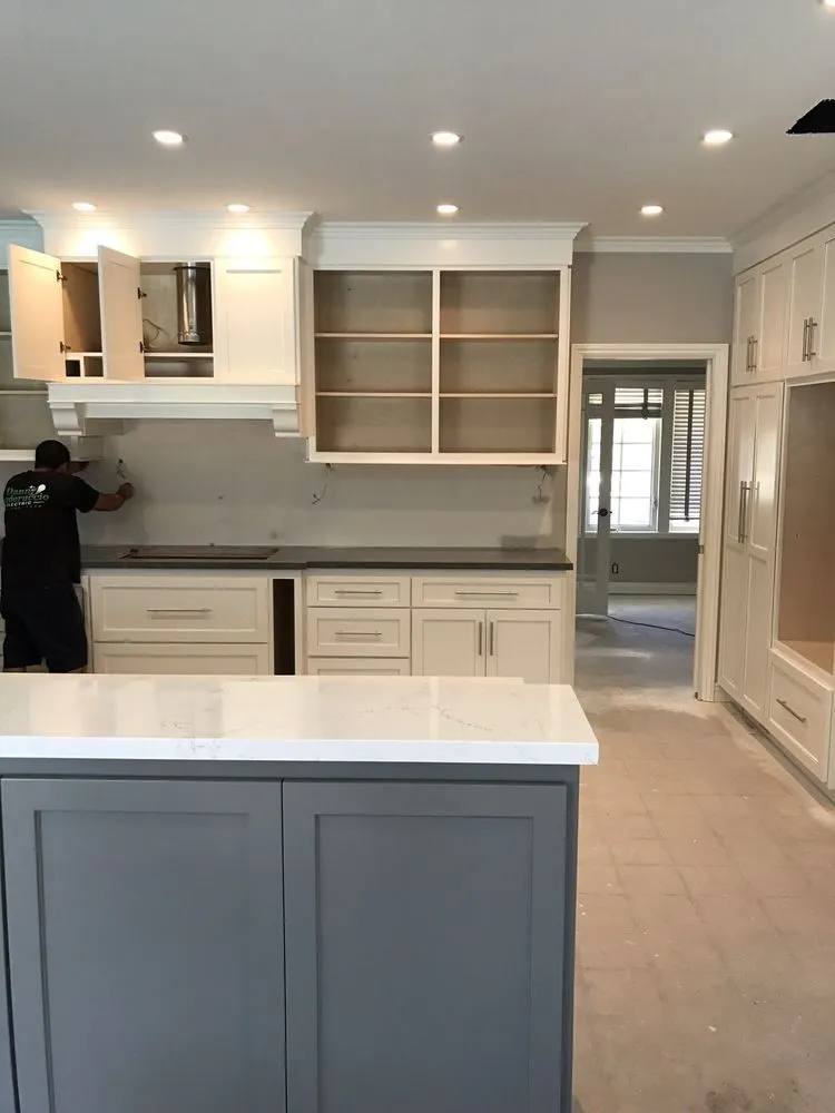 Slide of Danny Larderuccio Electric