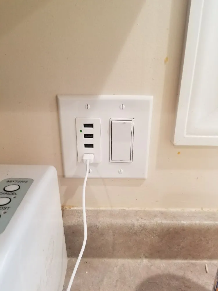 Slide of Danny's Electrical Service