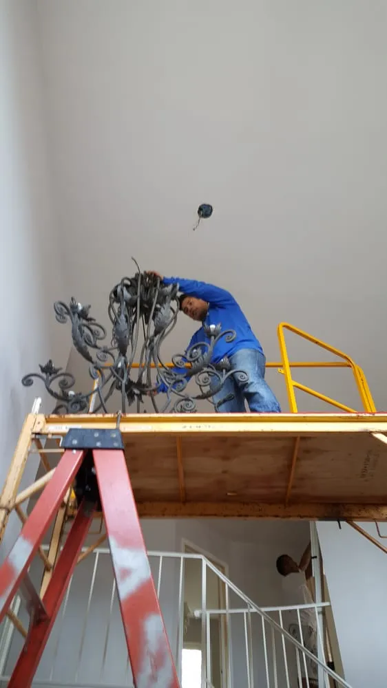 Slide of Danny's Ultimate Electrical