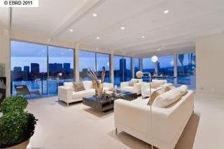 Slide of Darius Kraus Electric