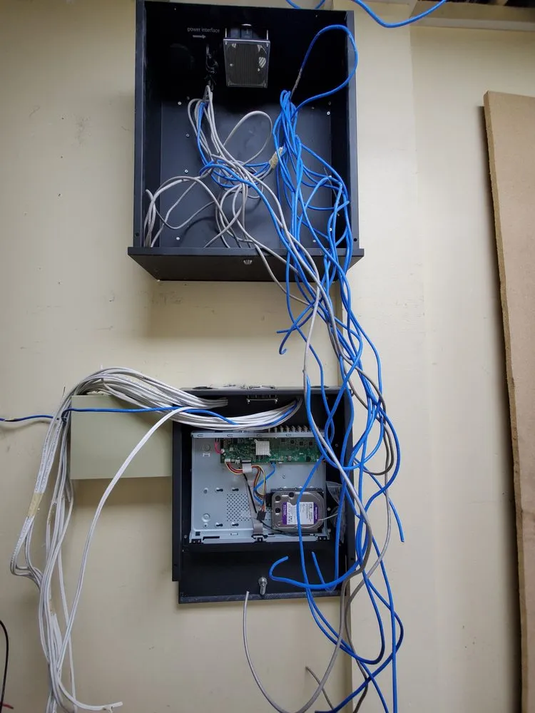 Slide of Darlit Electrical Services