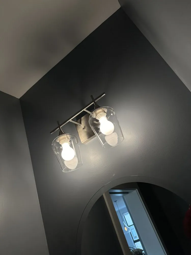 Slide of Darwin Guzman Electric