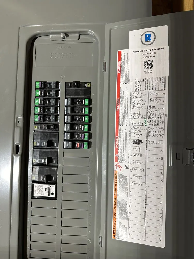 Slide of Darwin Guzman Electric