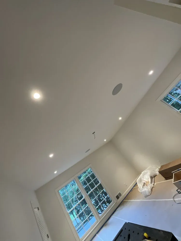 Affordable circuit breaker repair in ,  by Darwin Guzman Electric