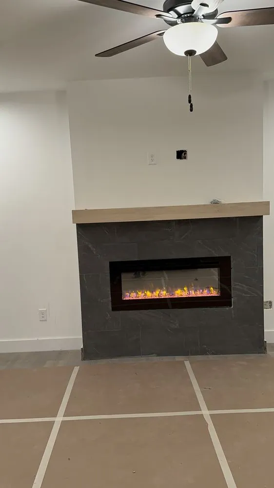 Slide of Darwin Guzman Electric