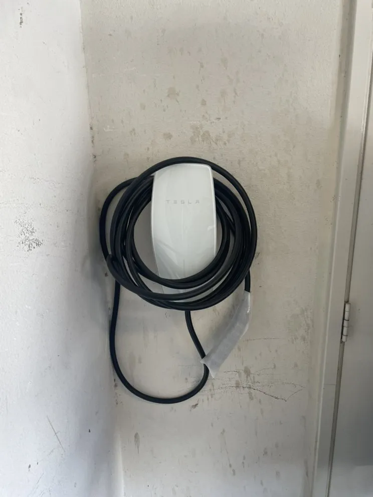 Slide of Dash Electric