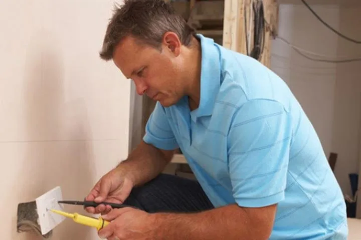 Slide of Dave Bessine Electric