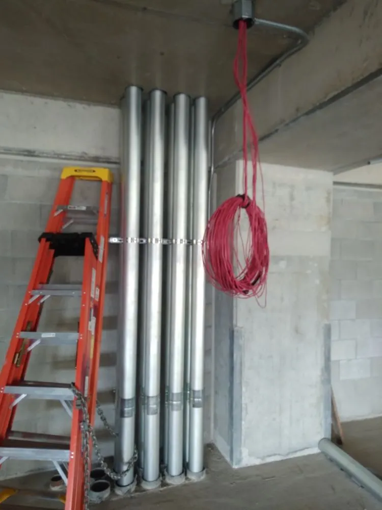 Slide of Dave'$ Electric