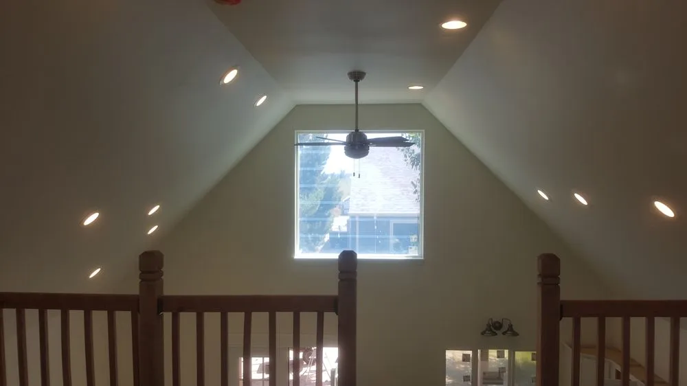 Slide of Dave's Electric