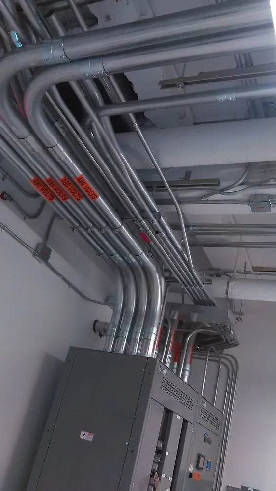 Slide of Dave’s Electric