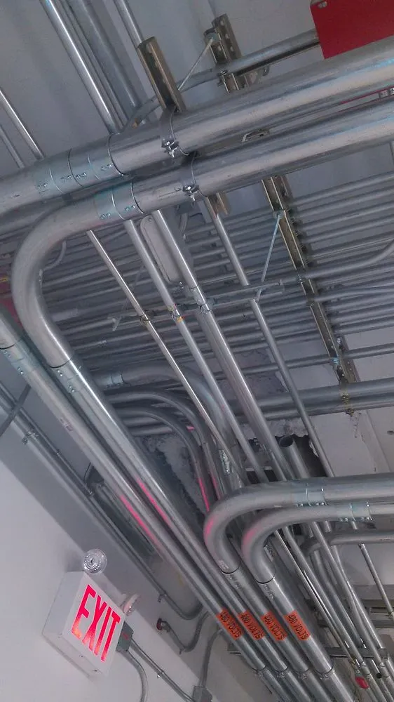 Slide of Dave’s Electric