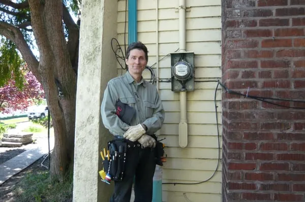 David Fries Electrical Services Logo