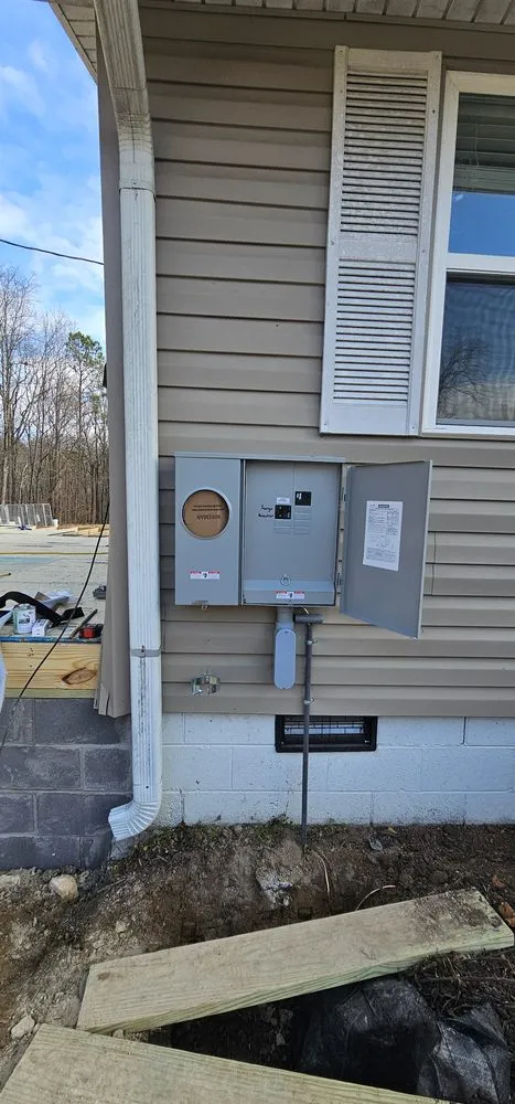 Expert outlet and switch repair service in ,  - David's Electric