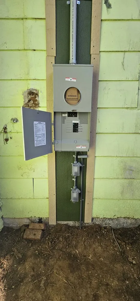 Expert lighting installation experts serving ,  - David's Electric